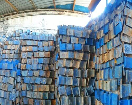 Storage Barang di Gudang